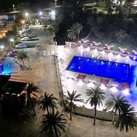 Hotel Silver Resort Daman Exteriör bild