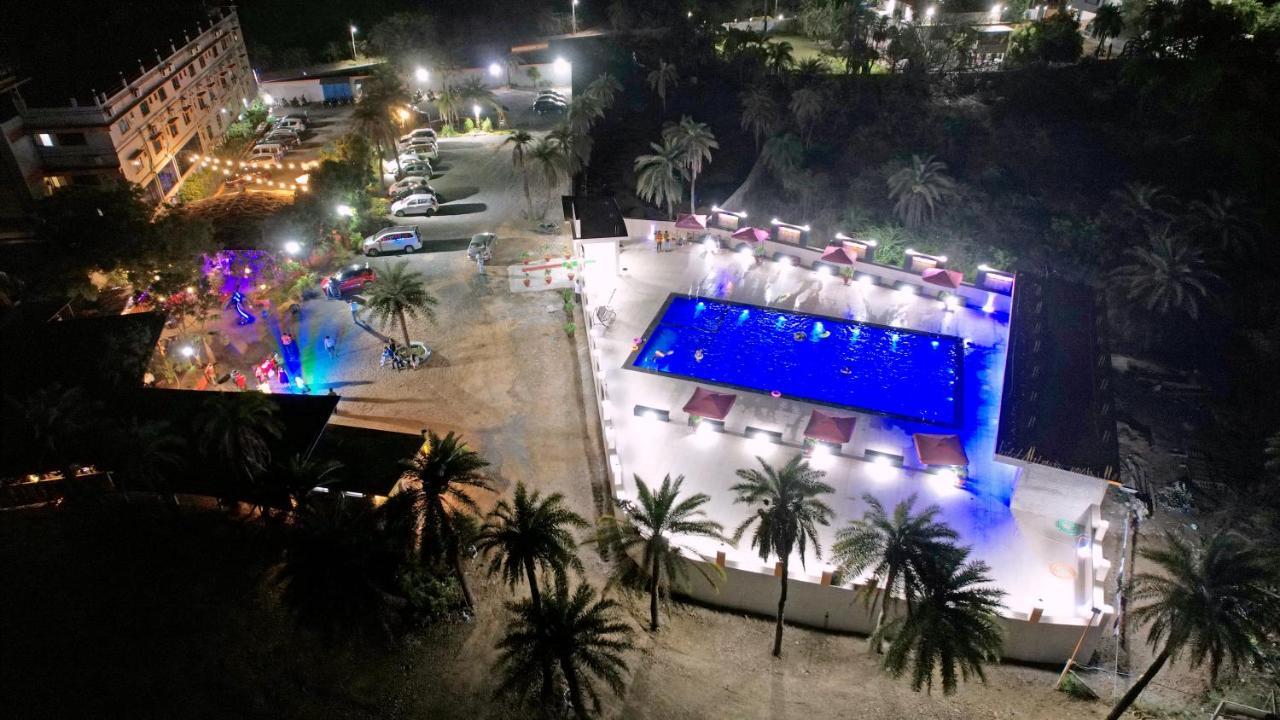 Hotel Silver Resort Daman Exteriör bild
