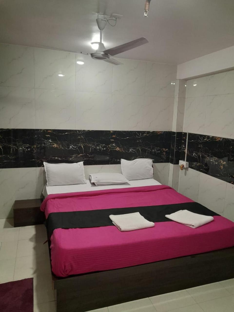 Hotel Silver Resort Daman Exteriör bild