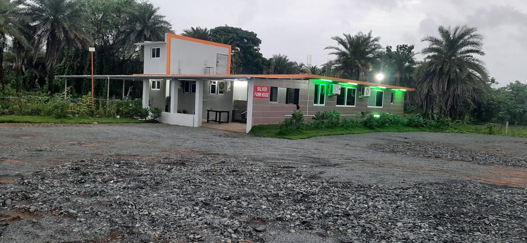 Hotel Silver Resort Daman Exteriör bild