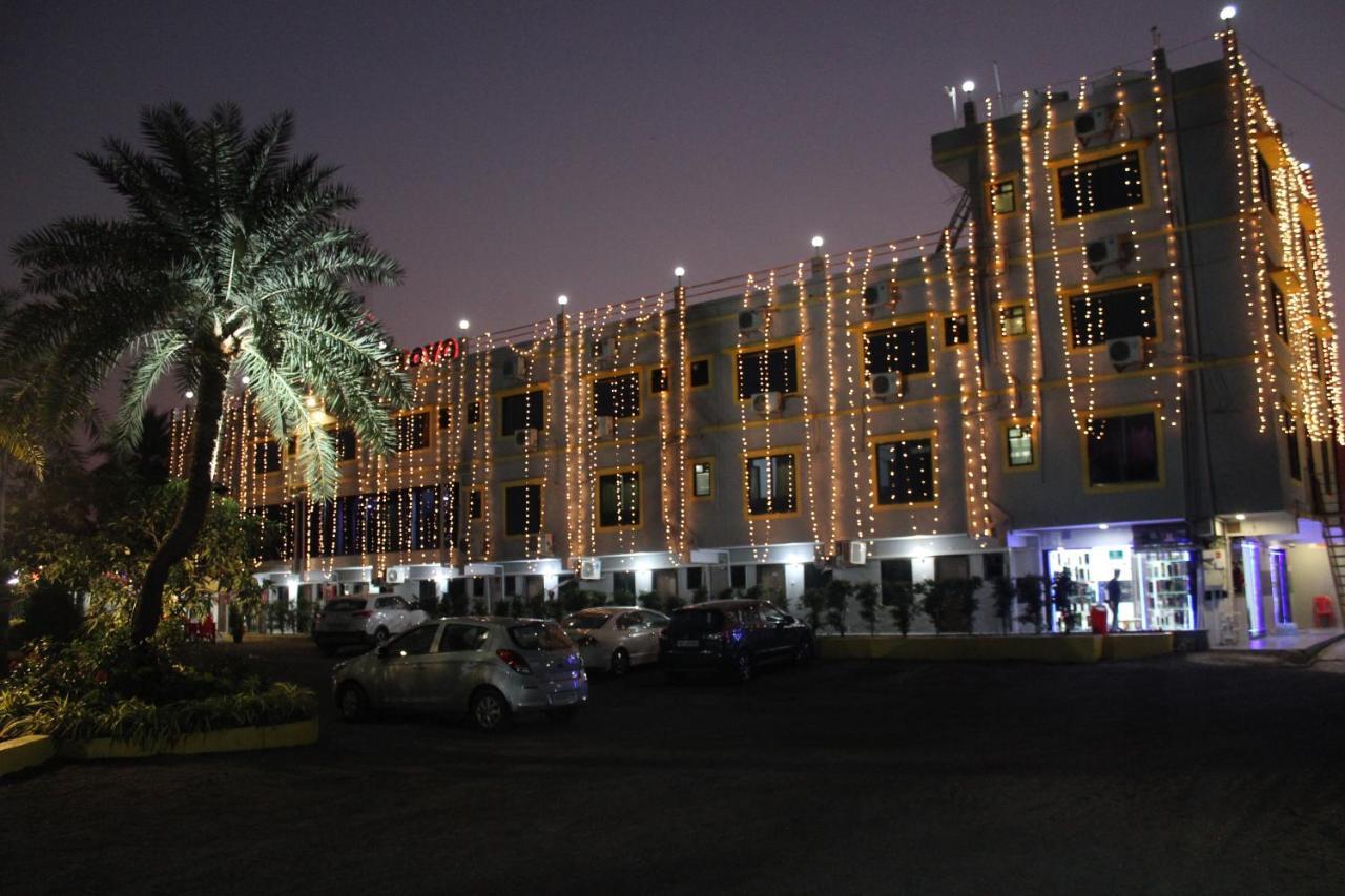Hotel Silver Resort Daman Exteriör bild